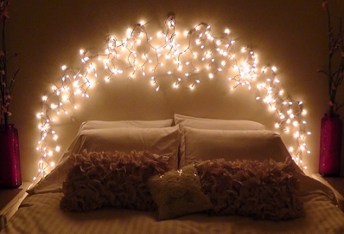 Using of fairy lights to make your room look aesthetic